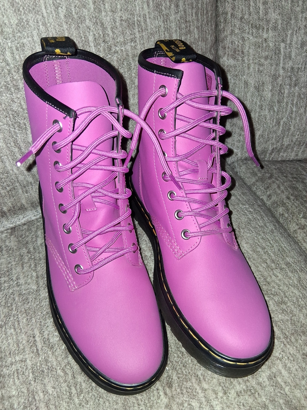 Dr. Martens Zavala T Thrift Pink Matte Combat Boots - Size Women 9 / Men 8